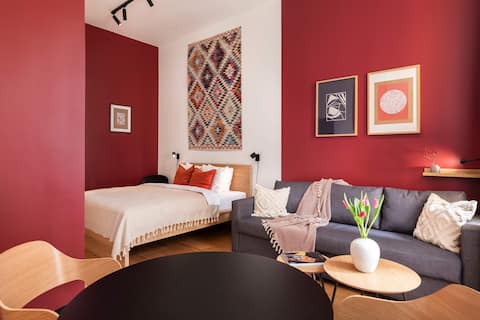 TurnKey | Vinohrady Modern Studio with Balcony I