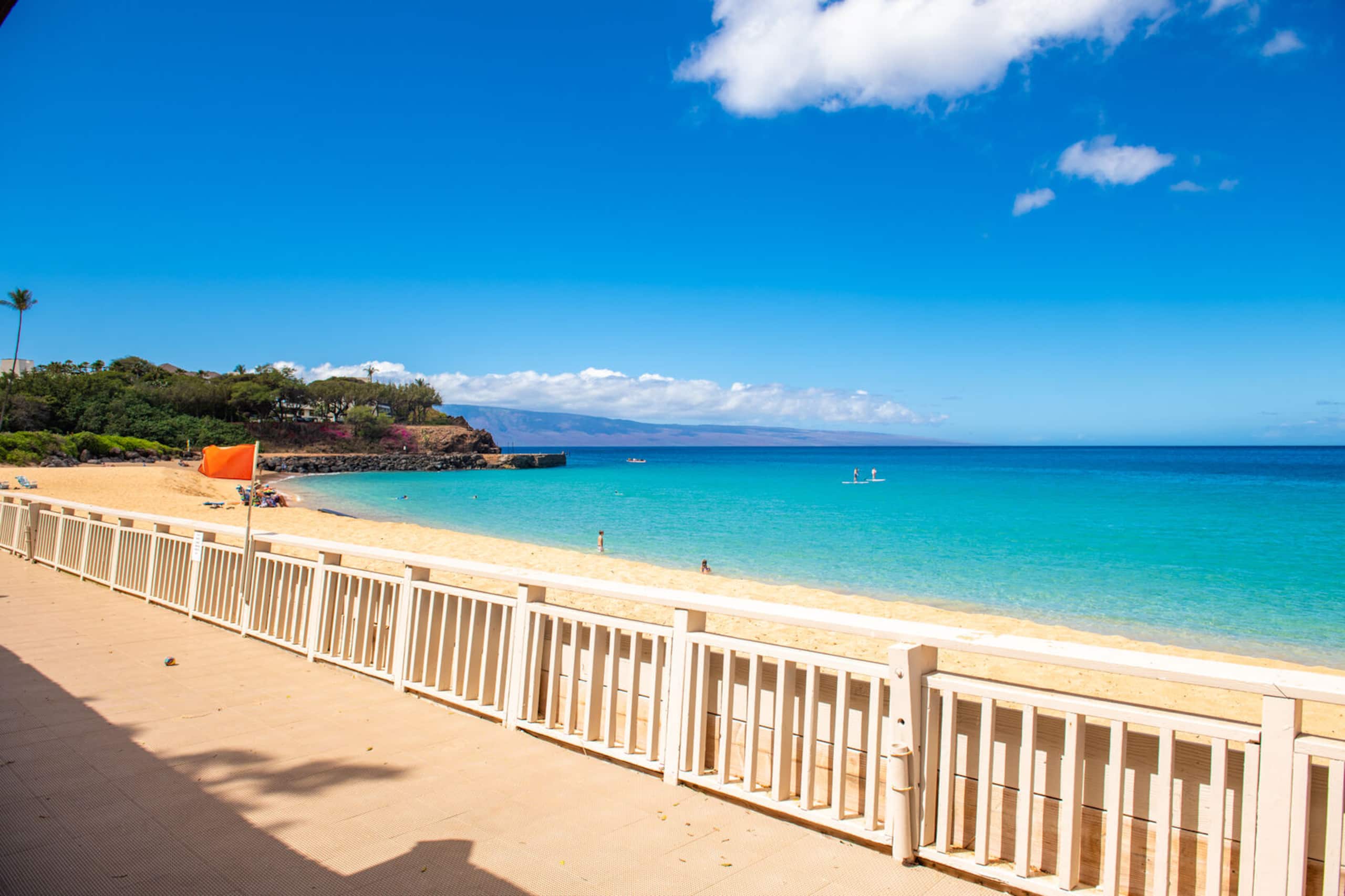 Condo in Lahaina · ★5.0 · 1 bedroom · 2 beds · 1 private bath - Image 32