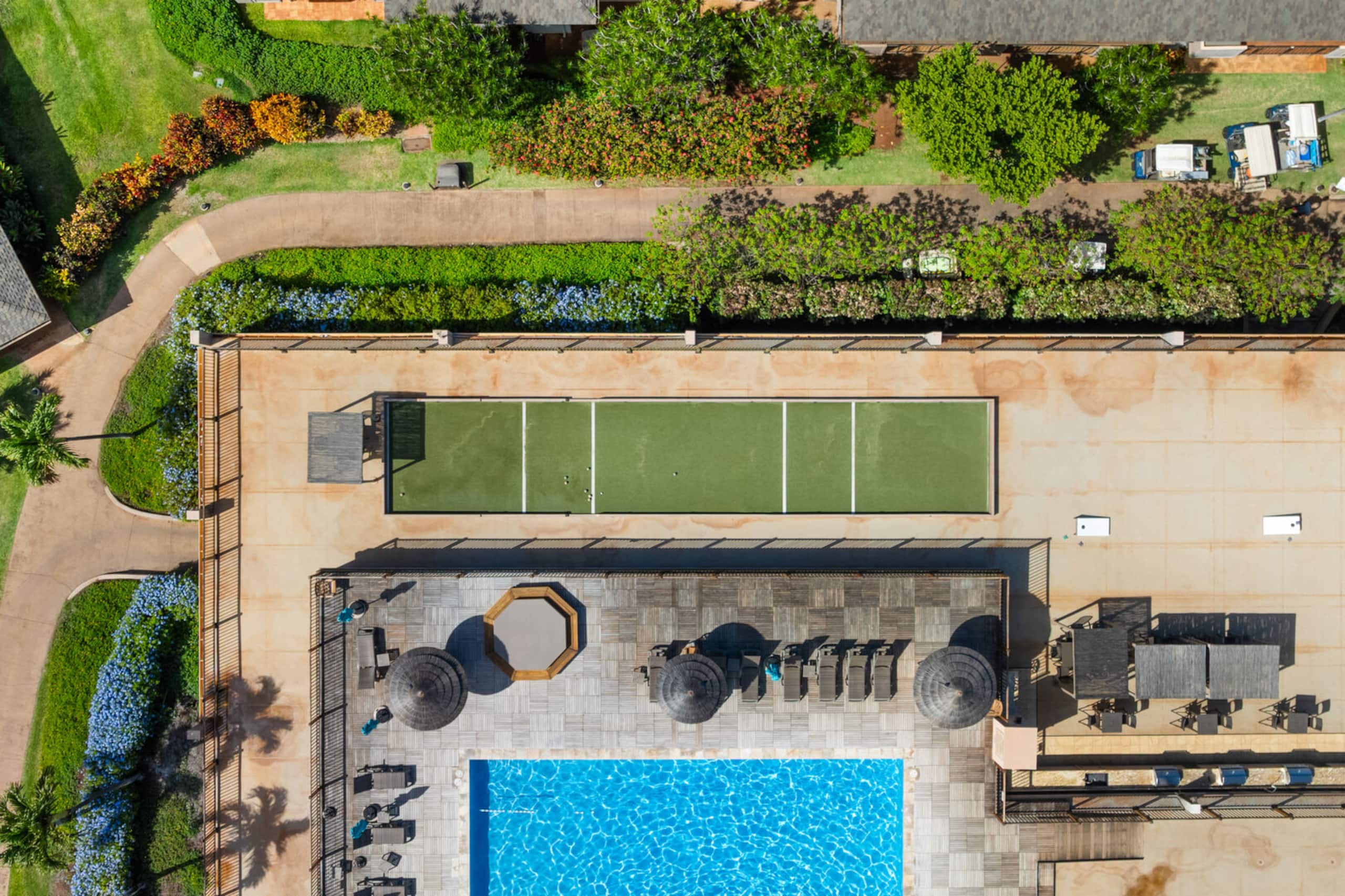 Condo in Lahaina · ★5.0 · 1 bedroom · 2 beds · 1 private bath - Image 72