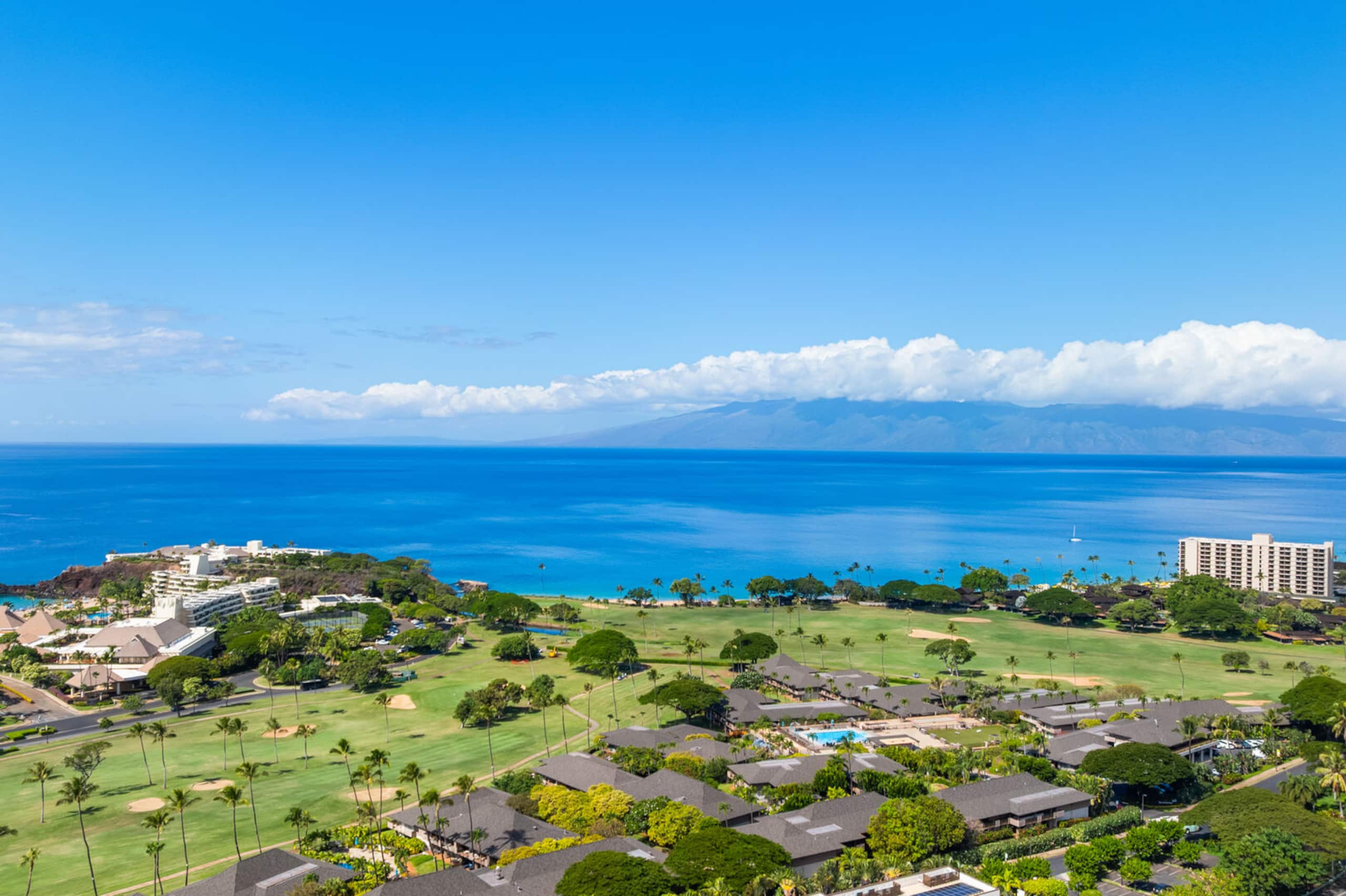 Condo in Lahaina · ★5.0 · 1 bedroom · 2 beds · 1 private bath - Image 79