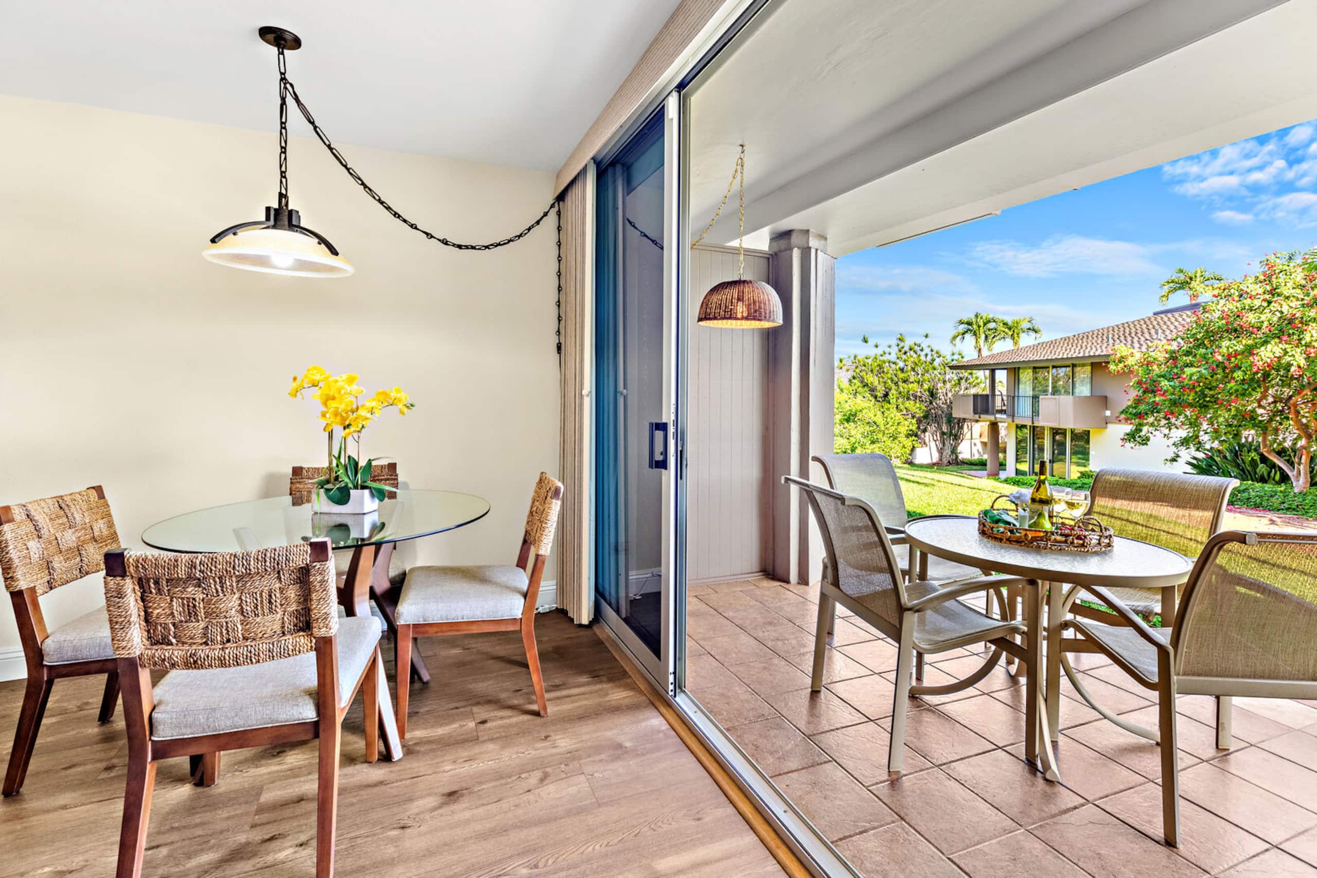 Condo in Lahaina · ★5.0 · 1 bedroom · 2 beds · 1 private bath - Image 8