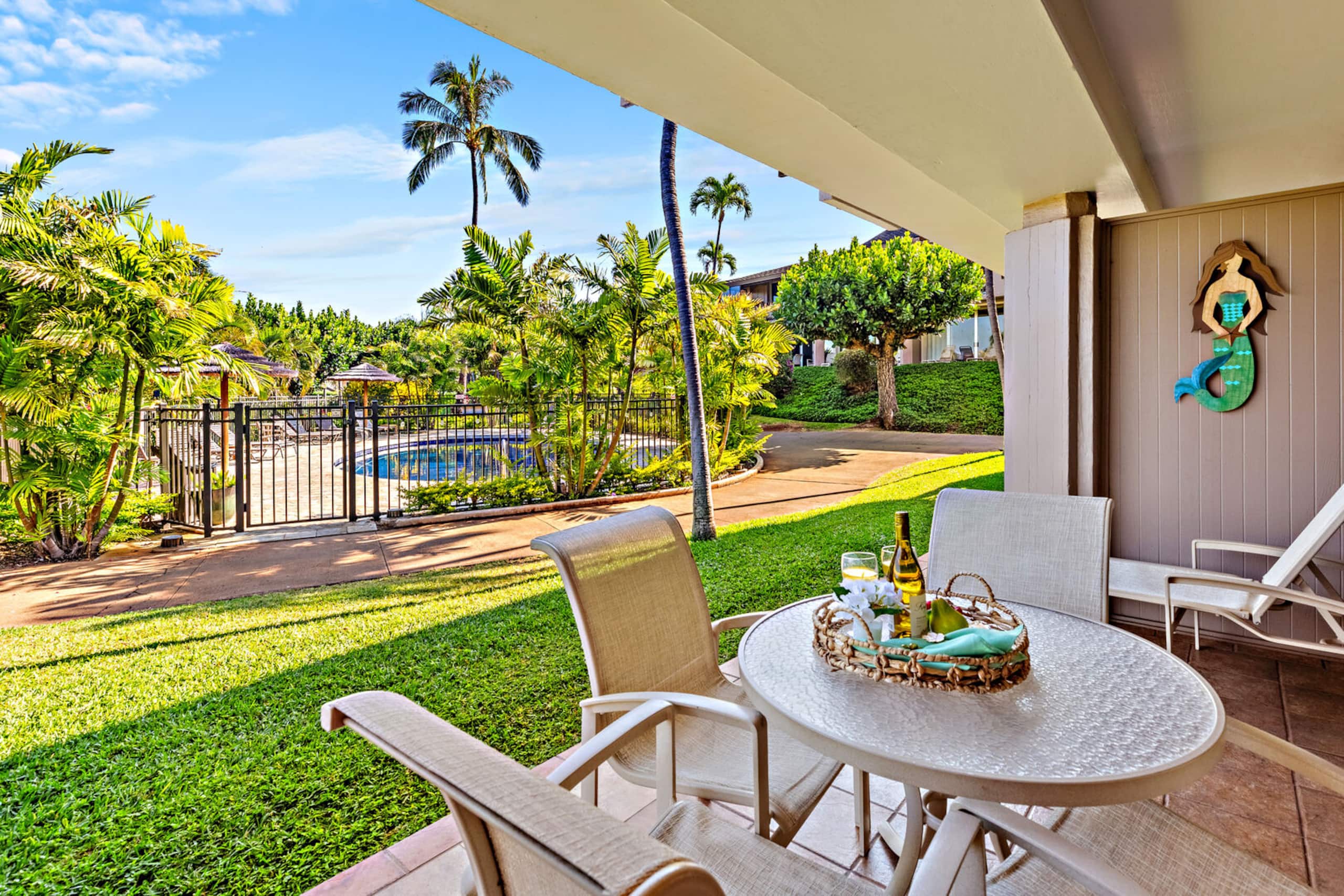 Condo in Lahaina · ★5.0 · 1 bedroom · 2 beds · 1 private bath - Image 3
