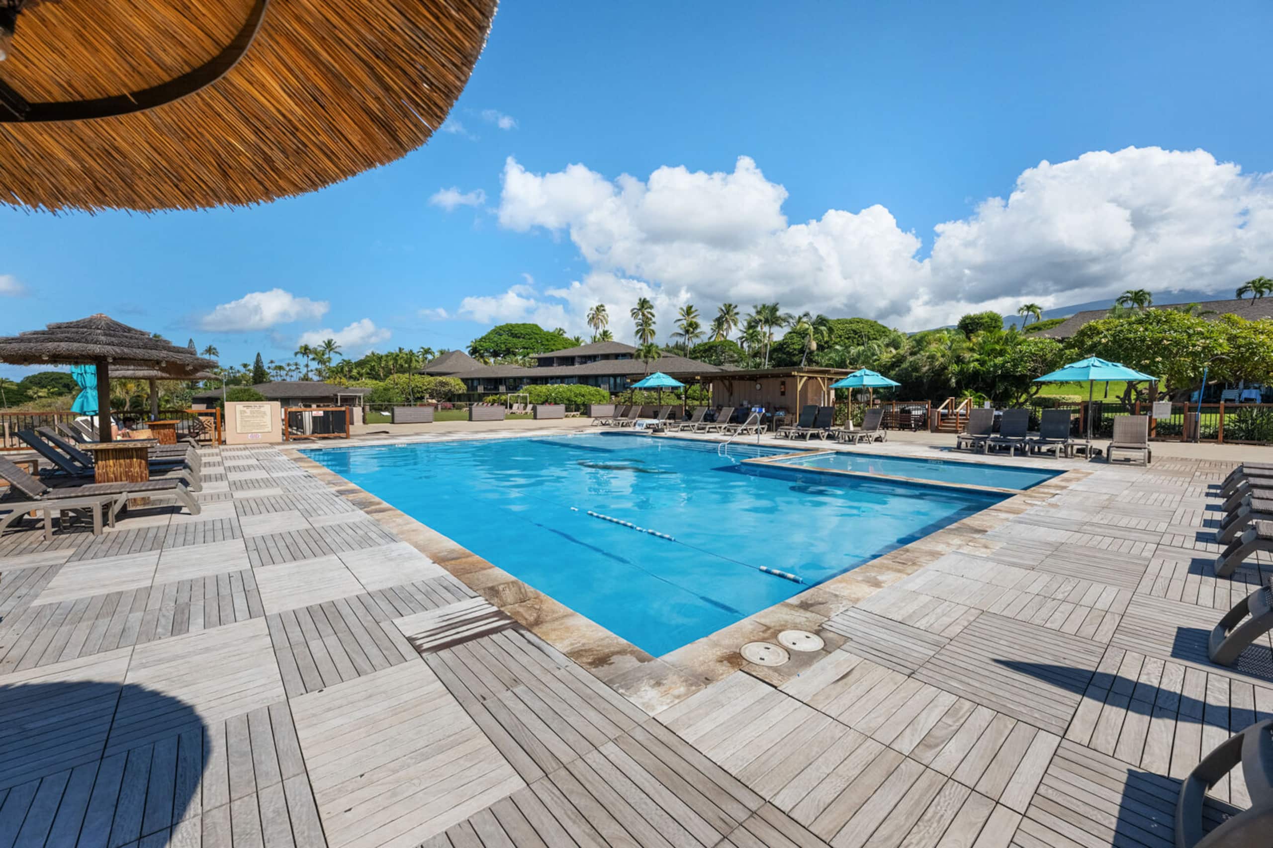 Condo in Lahaina · ★5.0 · 1 bedroom · 2 beds · 1 private bath - Image 64