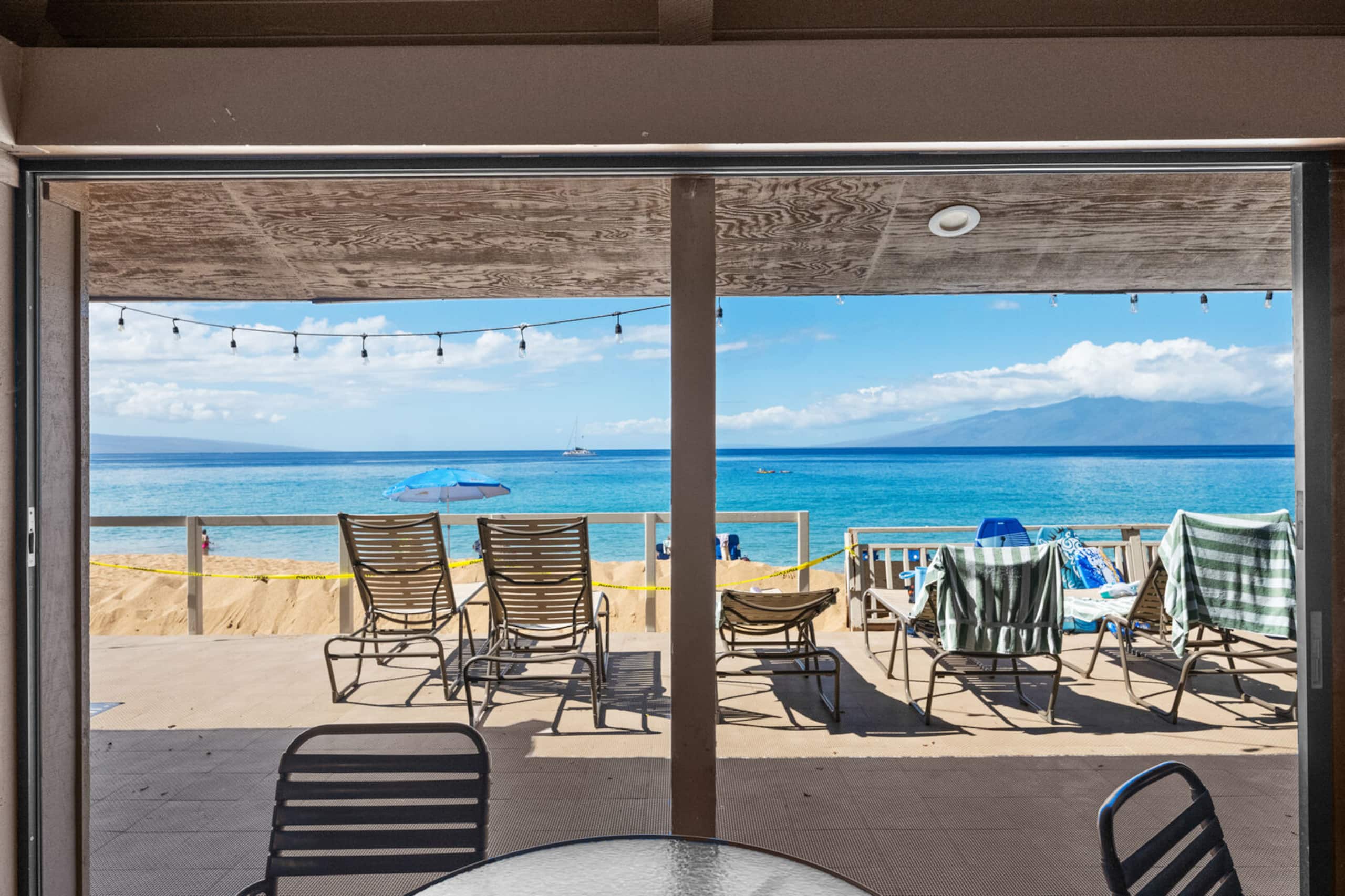 Condo in Lahaina · ★5.0 · 1 bedroom · 2 beds · 1 private bath - Image 31