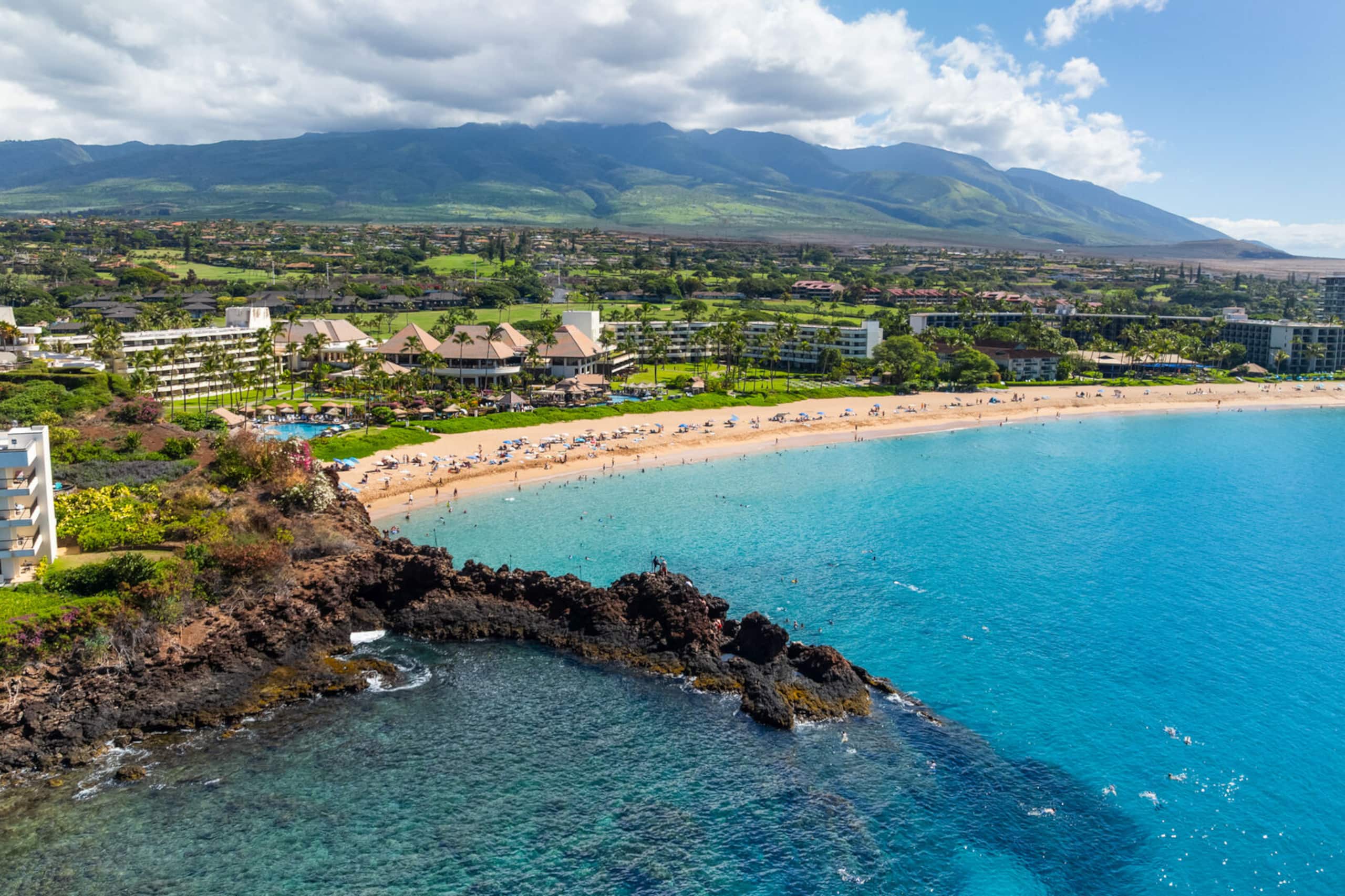 Condo in Lahaina · ★5.0 · 1 bedroom · 2 beds · 1 private bath - Image 78