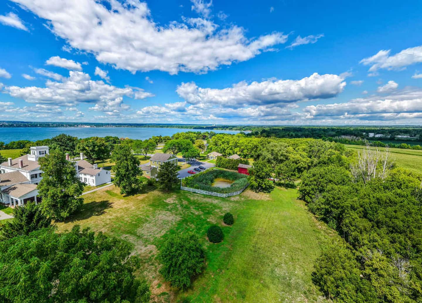 Lakeview Cottage