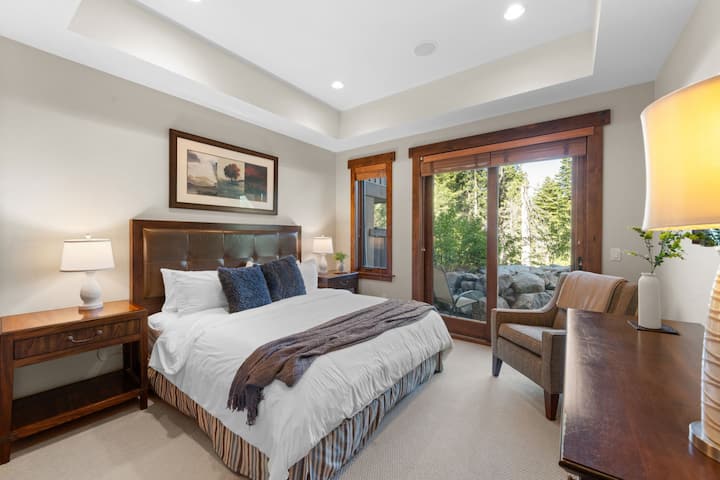 32-web-or-mls-7404 Larkspur-31