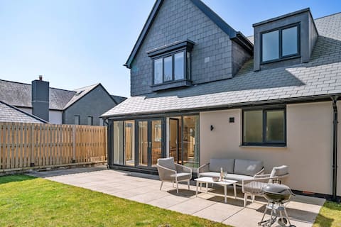 Finest Retreats - Tree View