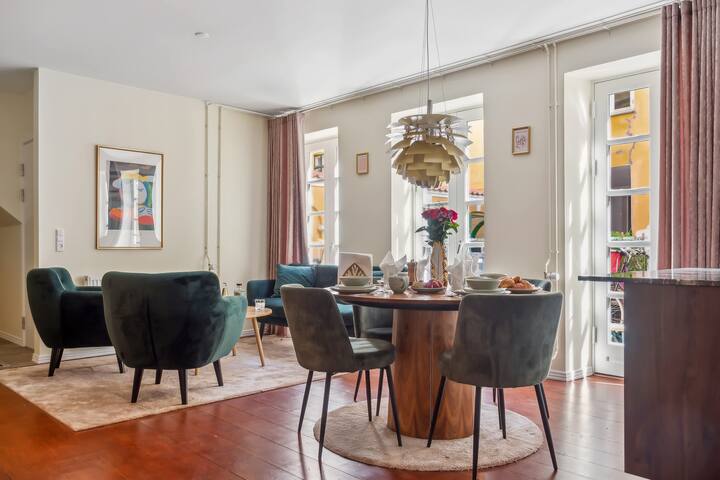 Central Luxury Flat – Walk to Nyhavn & Tivoli gallery image 4