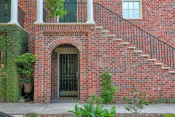 Downtown Savannah On Crawford Square, Cozy Studio - Savannah, GA