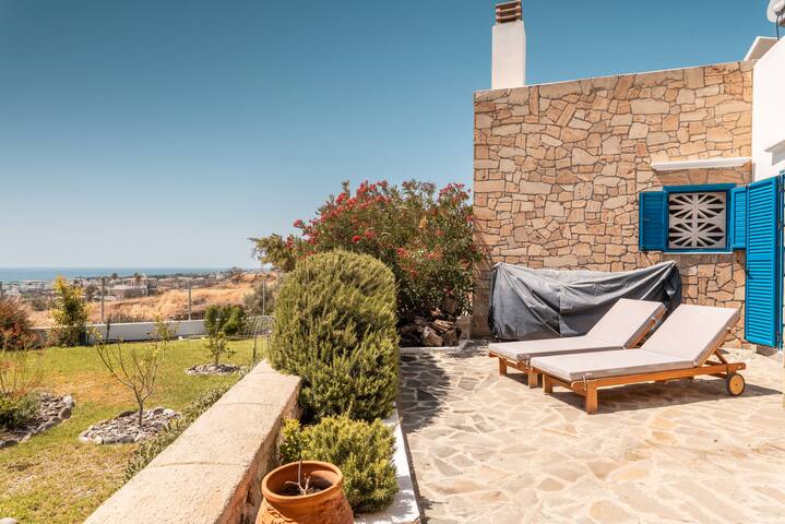 Villa Kalliope gallery image 2