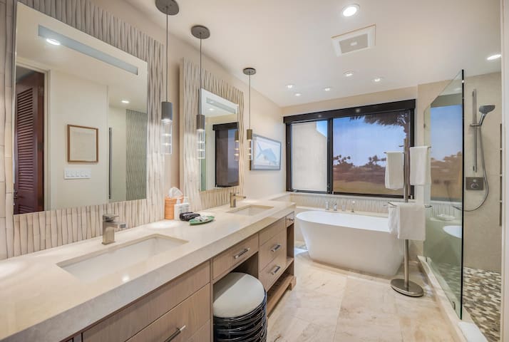 Mauna Lani Point | F303 gallery image 3