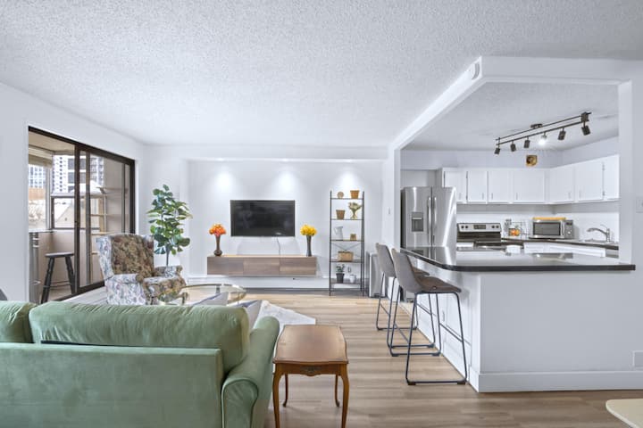 Stylish Suite At Stampede W/ Free Parking, Ac - Calgary