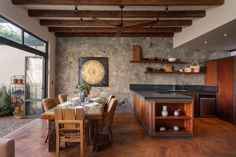 Casona del Buen Huerto, Modern 2BR in Queretaro