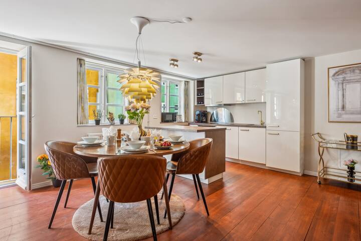 Top Location – Steps From Tivoli & Nyhavn gallery image 3