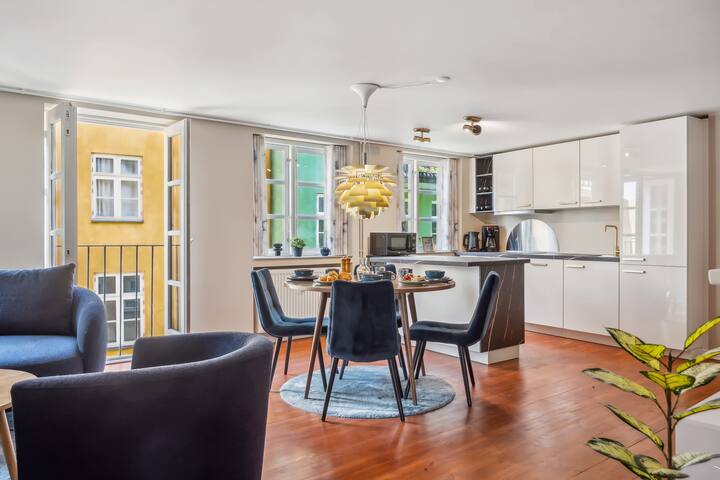 Prime Location – Near Nyhavn & Tivoli Gardens gallery image 3