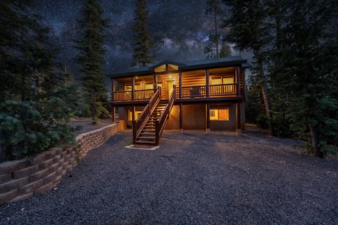 Modern Mountain Lodge | Close to Zion & Bryce