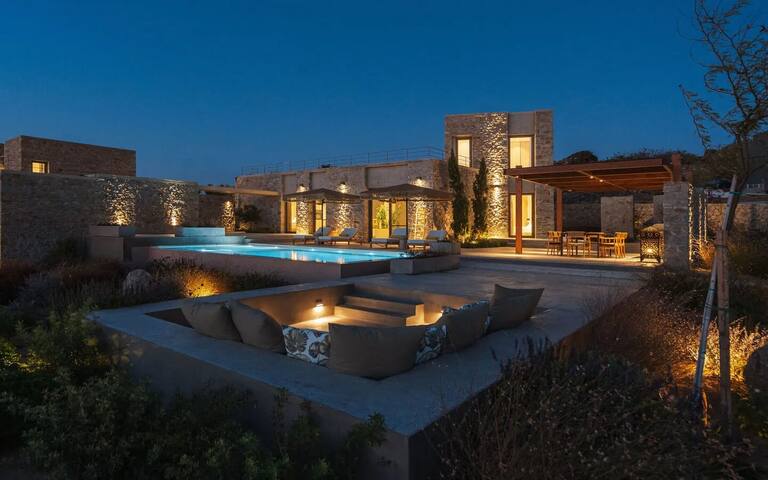 Theros Villa II gallery image 3