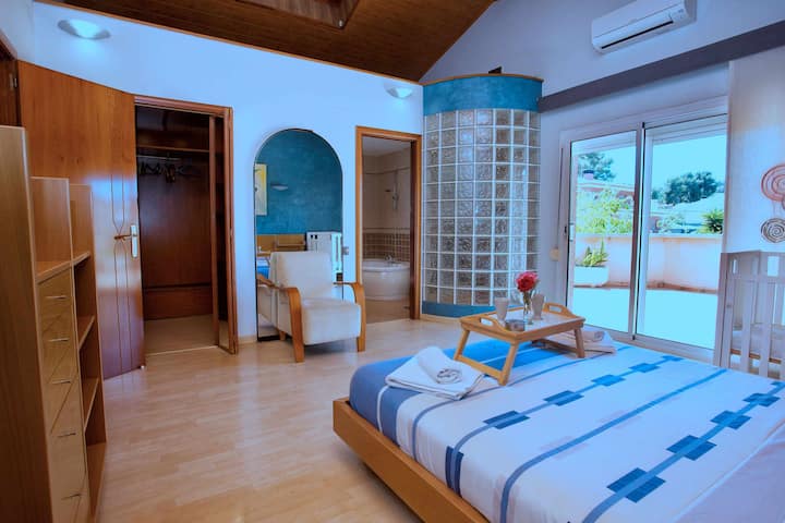 Accommodations Villa Moles