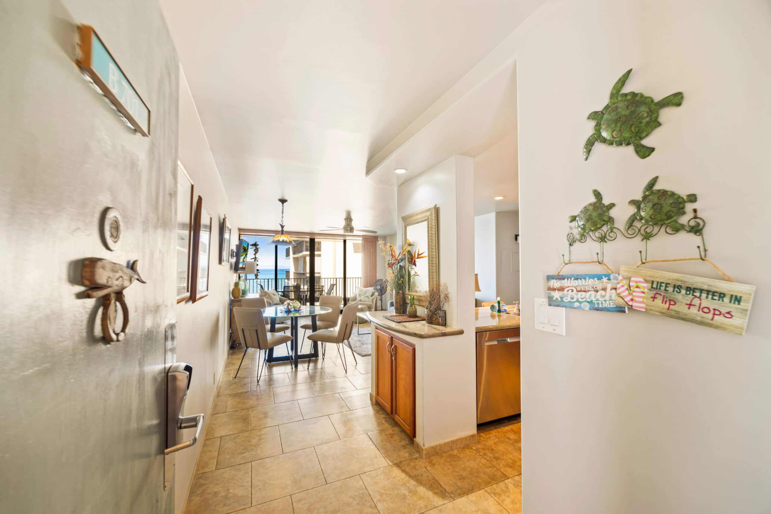 Condo in Lahaina · ★4.88 · 2 bedrooms · 3 beds · 2 baths - Image 19