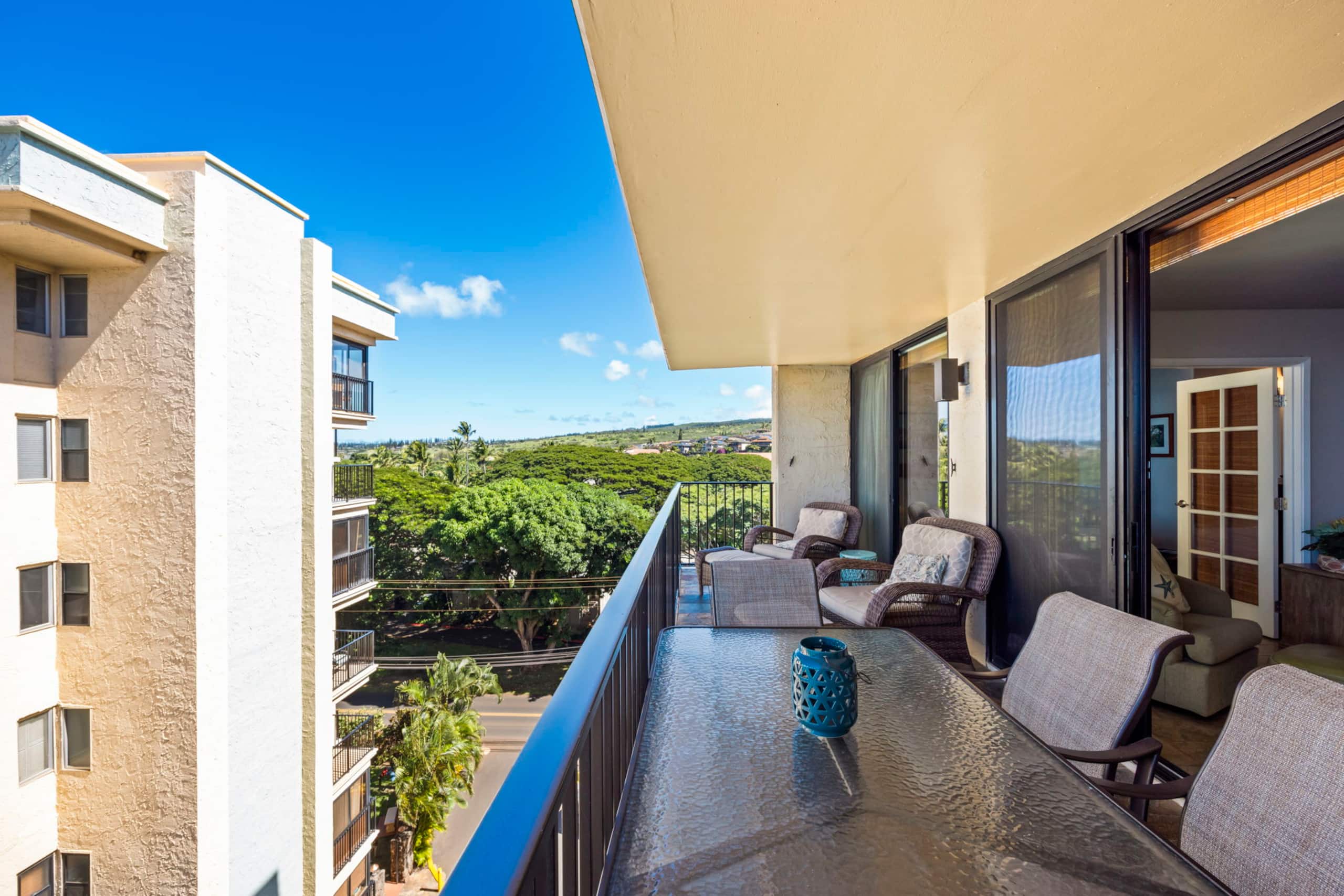 Condo in Lahaina · ★4.88 · 2 bedrooms · 3 beds · 2 baths - Image 41