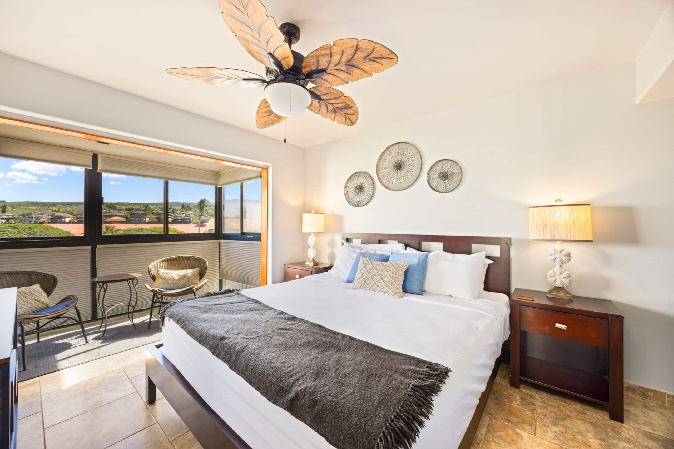Condo in Lahaina · ★4.88 · 2 bedrooms · 3 beds · 2 baths - Image 23