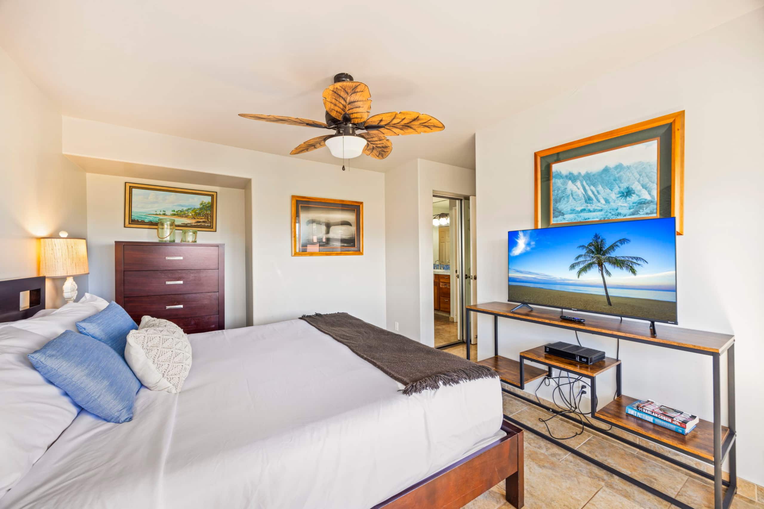Condo in Lahaina · ★4.88 · 2 bedrooms · 3 beds · 2 baths - Image 21