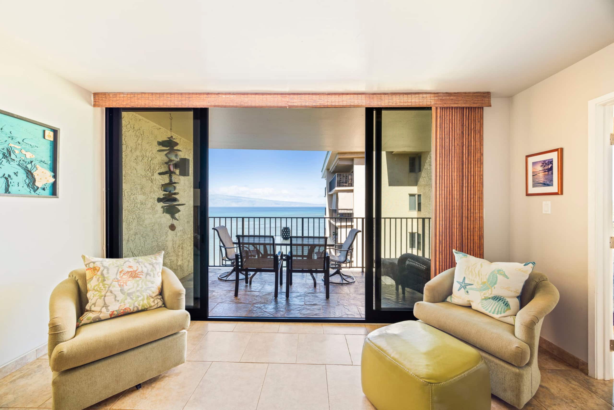 Condo in Lahaina · ★4.88 · 2 bedrooms · 3 beds · 2 baths - Image 9