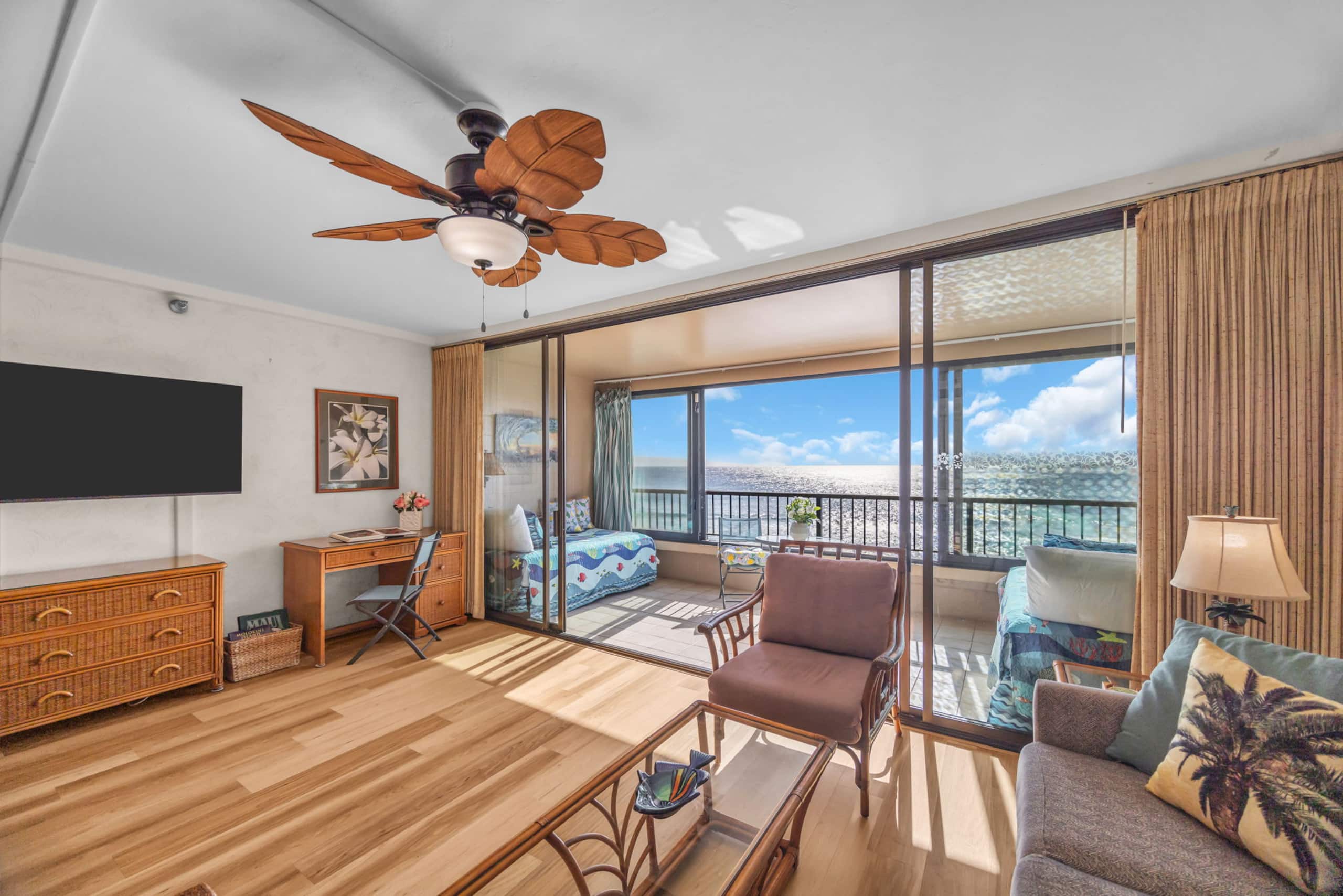Condo in Lahaina · ★4.75 · 1 bedroom · 2 beds · 1 bath - Image 2