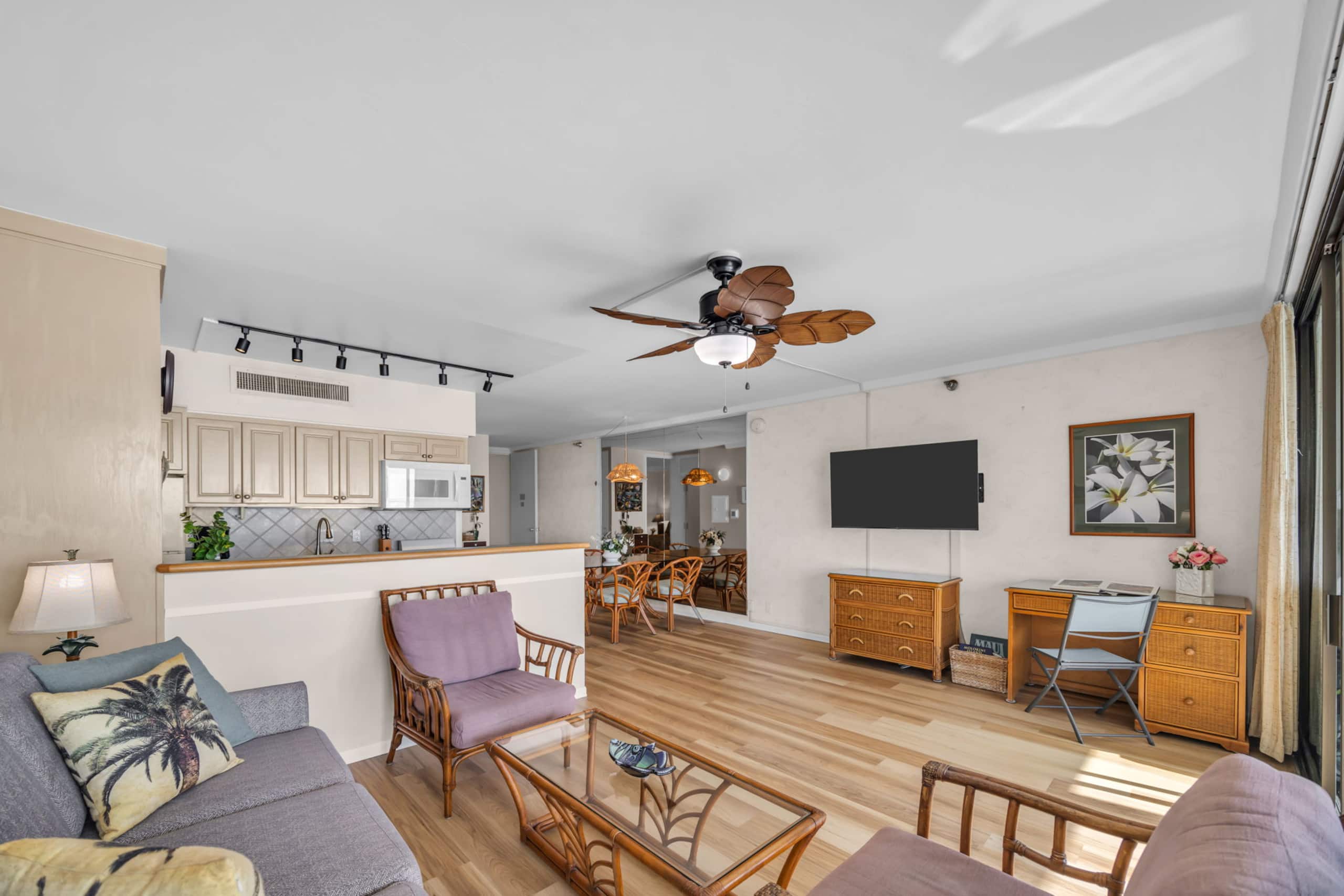 Condo in Lahaina · ★4.75 · 1 bedroom · 2 beds · 1 bath - Image 5