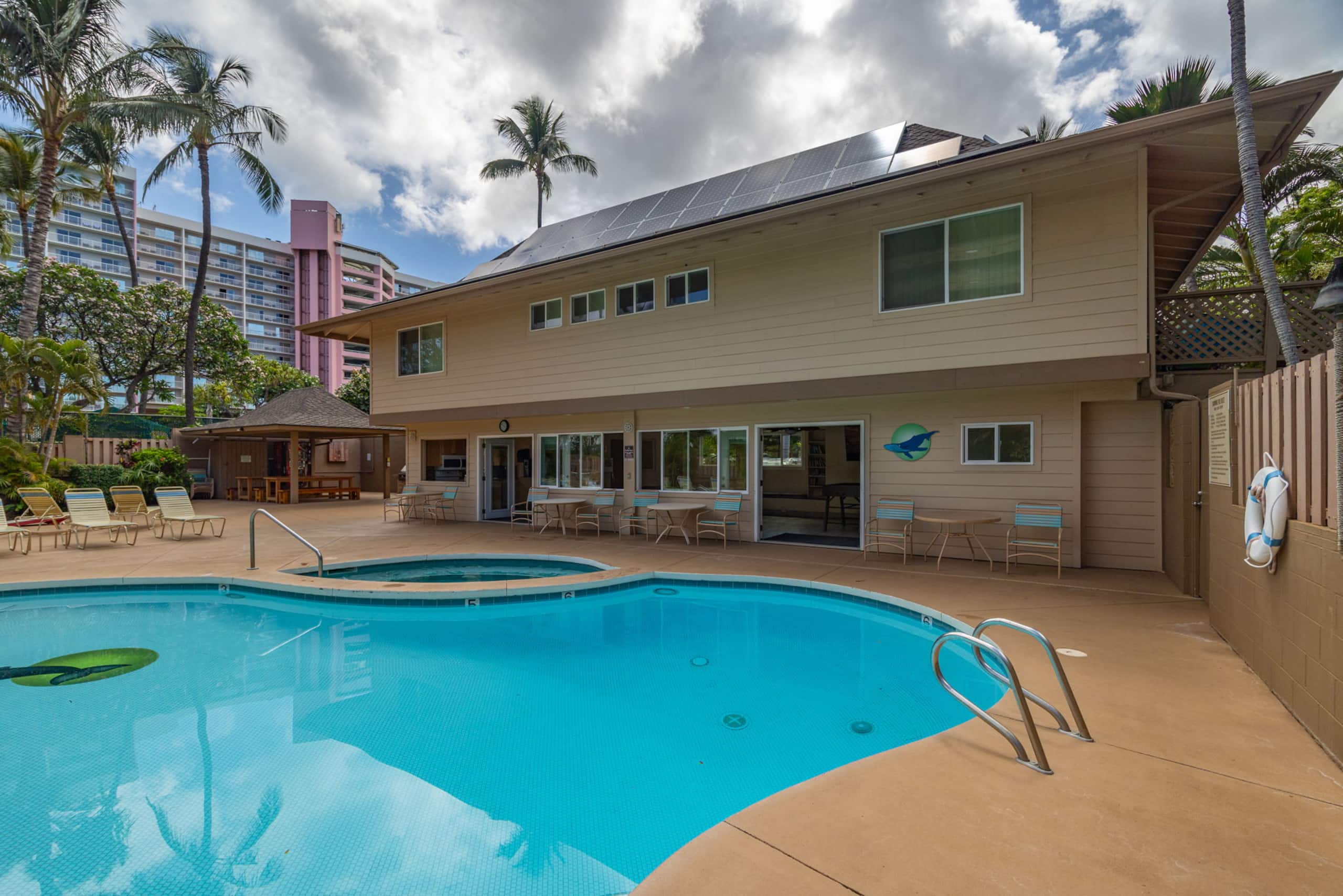Condo in Lahaina · ★4.75 · 1 bedroom · 2 beds · 1 bath - Image 24