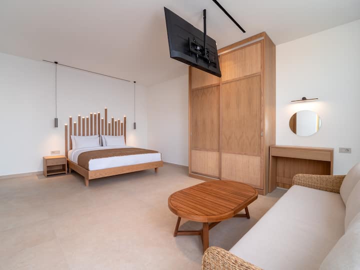 Bedroom, SeatingArea