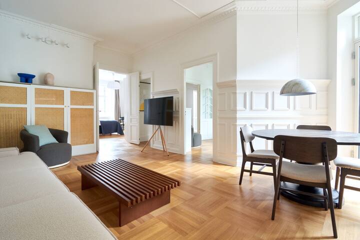 Big time luxury apt in Vestebro gallery image 3