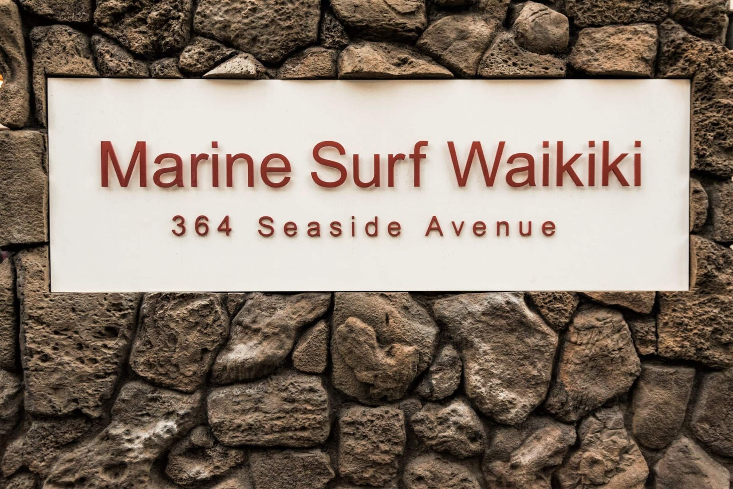 Condo in Honolulu · ★4.81 · 1 bedroom · 2 beds · 1 private bath - Image 23