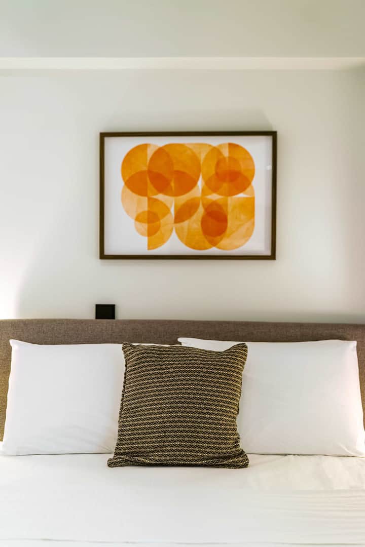 Nuits reposantes à Athènes. Confort haut de gamme.