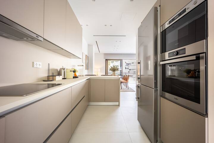 Marbella Living Pangrati By O&O Group – Penthouse gallery image 4