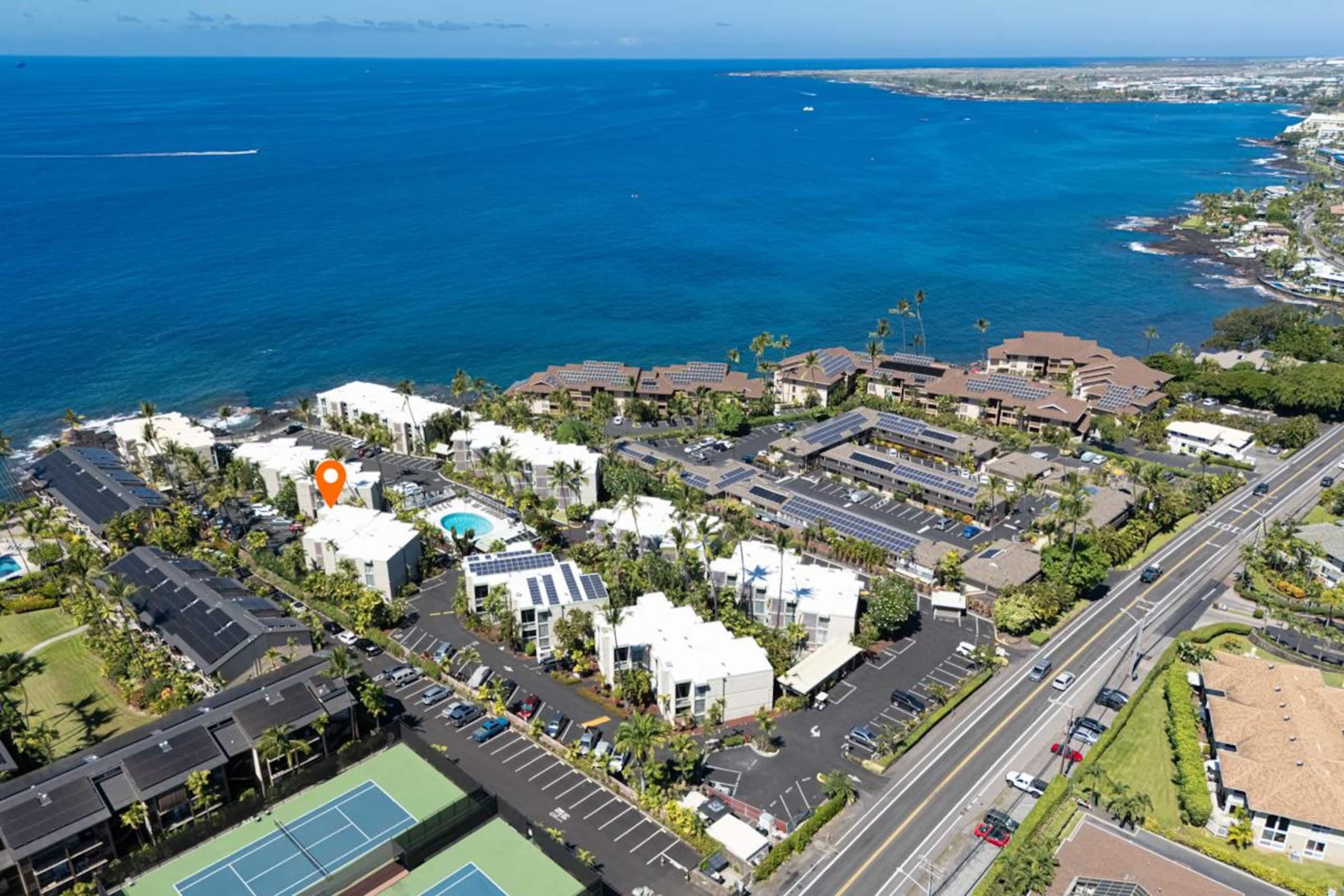Condo in Kailua-Kona · ★4.83 · 1 bedroom · 2 beds · 1 private bath - Image 24