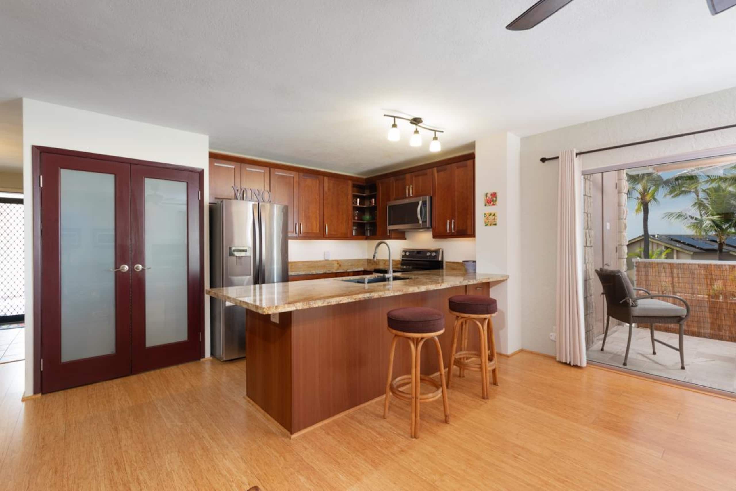 Condo in Kailua-Kona · ★4.83 · 1 bedroom · 2 beds · 1 private bath - Image 16