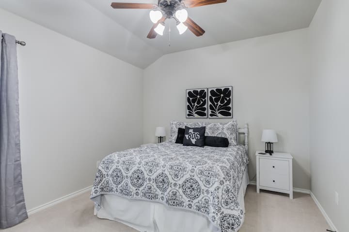 6714 72-ри - гостинска бања