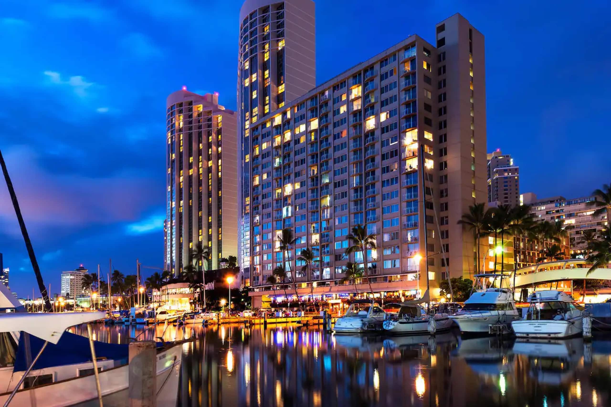 Marina Front, Large Lanai, Near Beach - Image 8