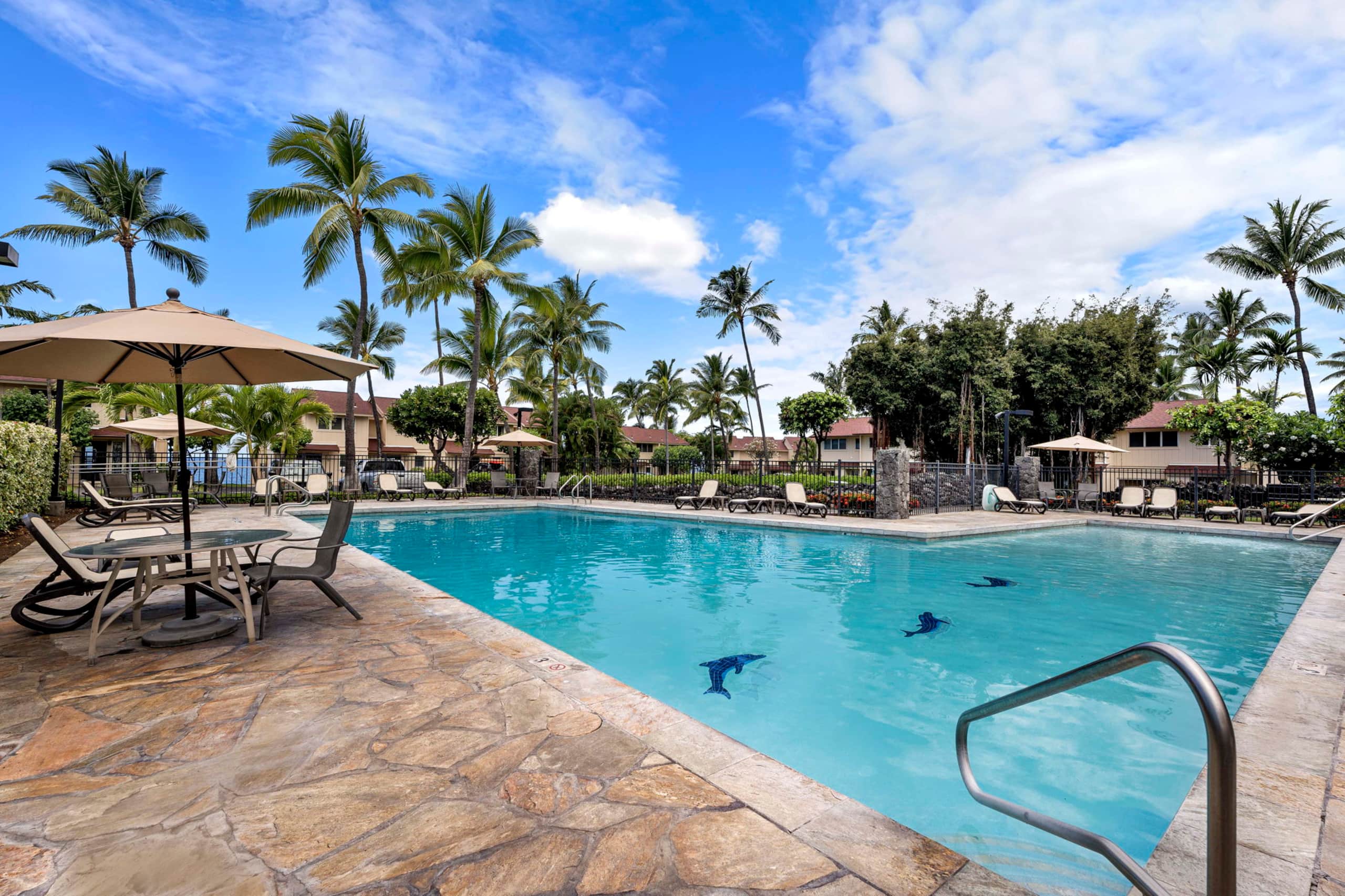 Condo in Kailua-Kona · ★4.8 · 2 bedrooms · 4 beds · 2 baths - Image 36