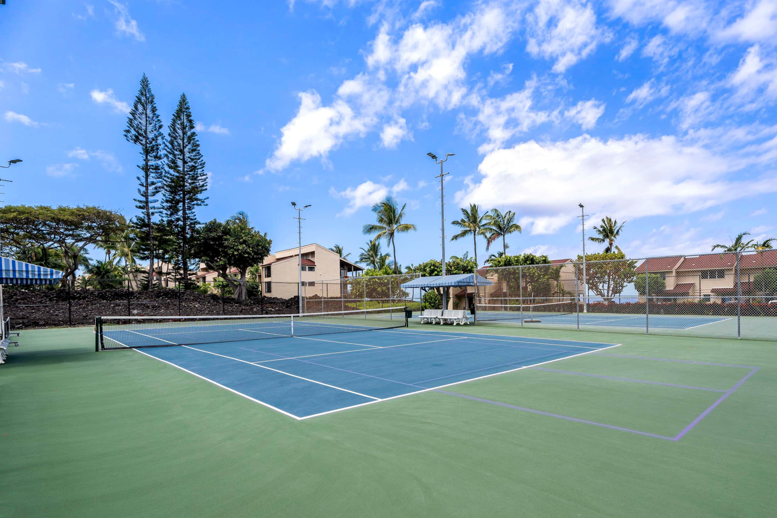 Condo in Kailua-Kona · ★4.8 · 2 bedrooms · 4 beds · 2 baths - Image 35