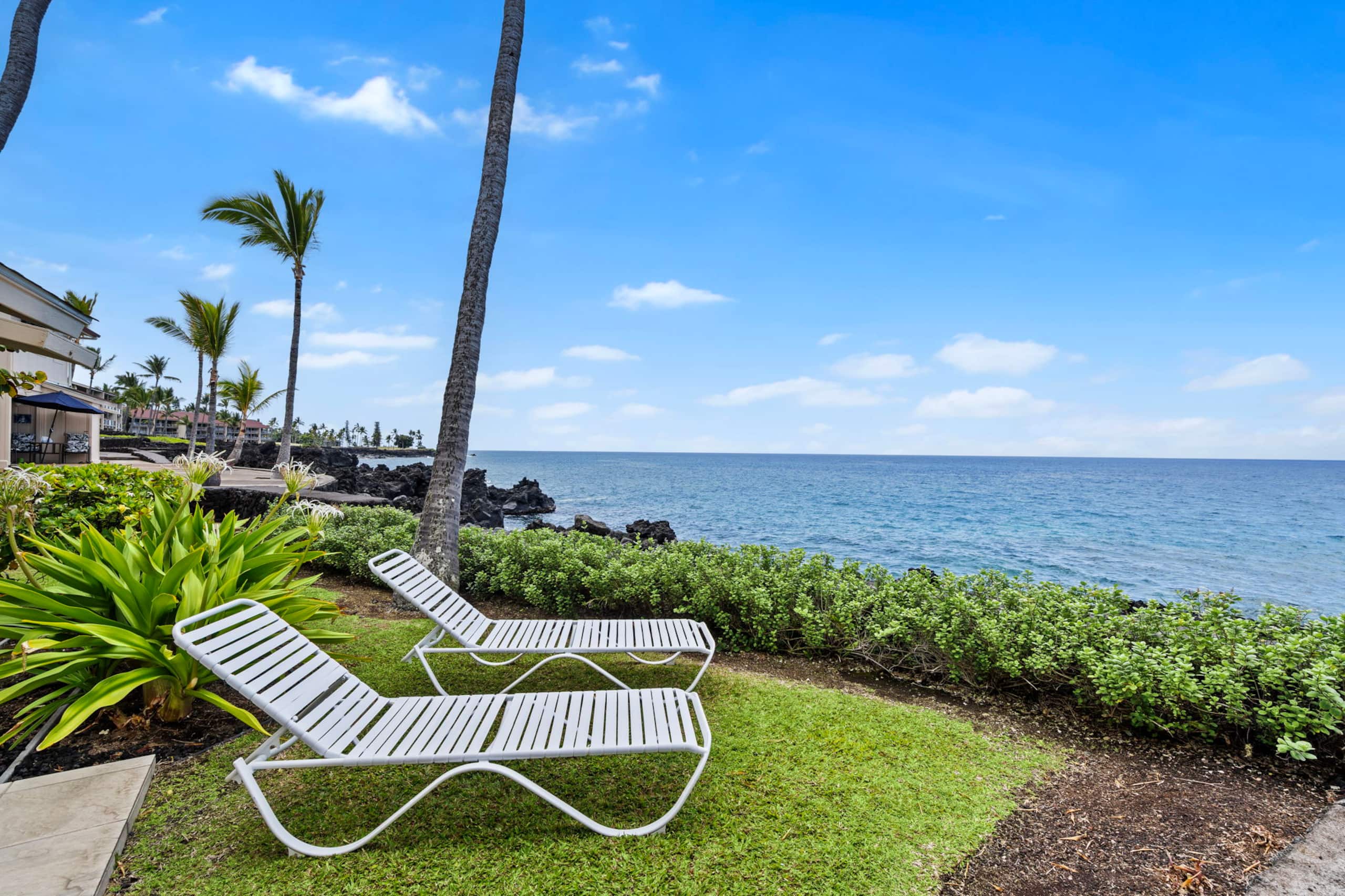 Condo in Kailua-Kona · ★4.8 · 2 bedrooms · 4 beds · 2 baths - Image 30