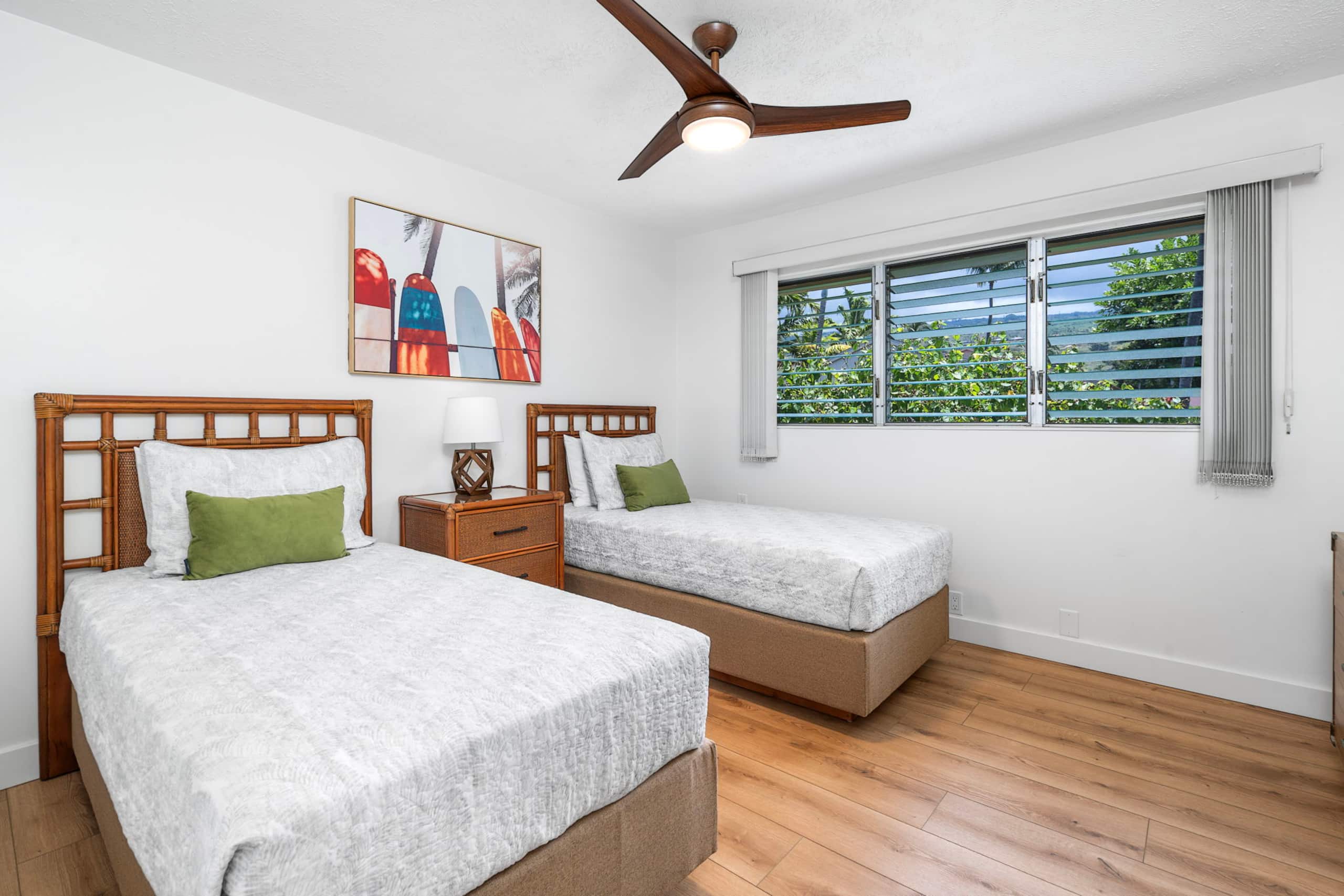 Condo in Kailua-Kona · ★4.8 · 2 bedrooms · 4 beds · 2 baths - Image 5