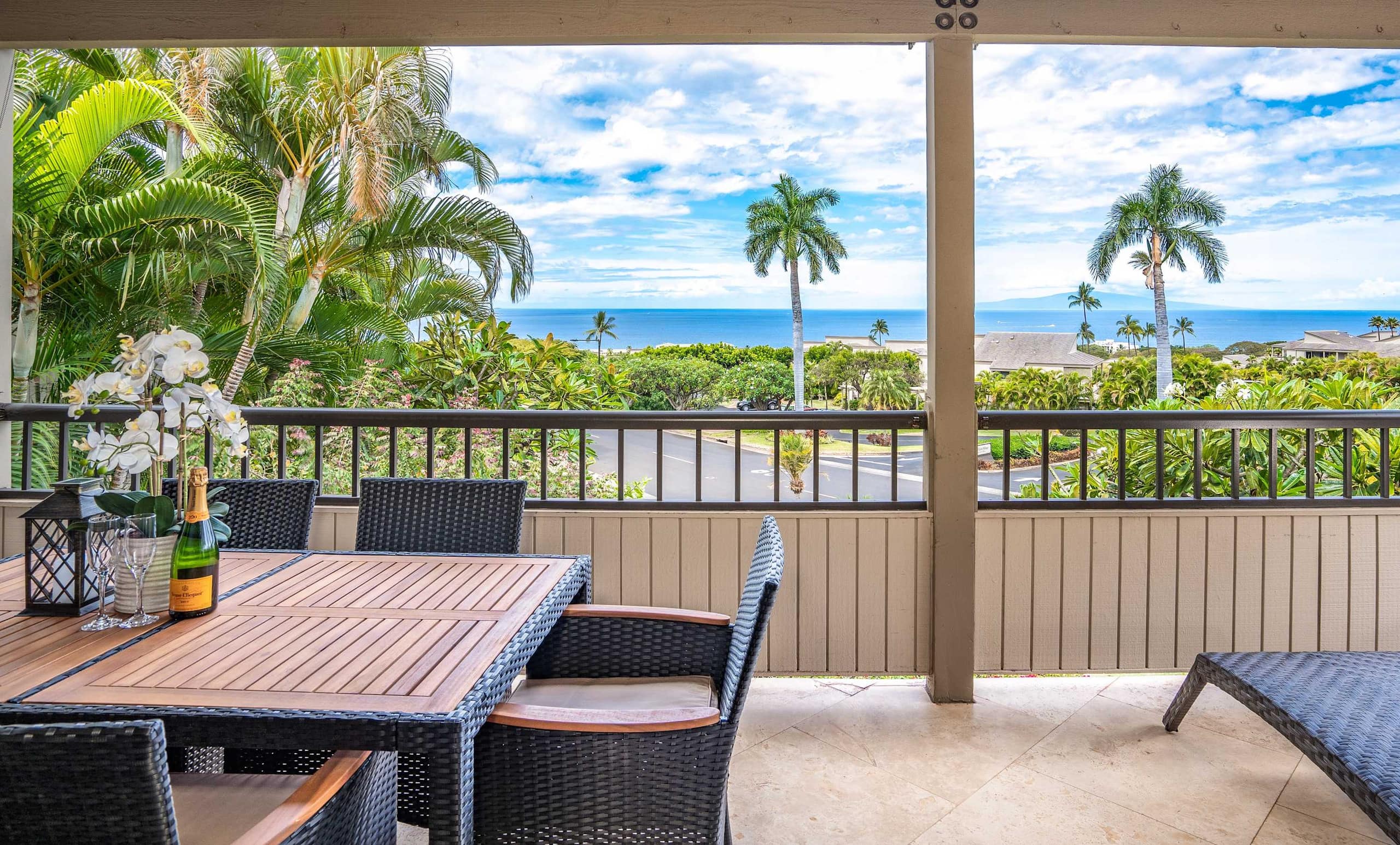 Condo in Kihei · ★5.0 · 2 bedrooms · 3 beds · 2 baths - Image 35
