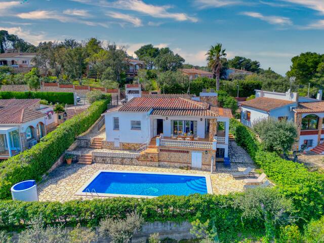 Ideal Costa Brava managed Airbnb listing 3