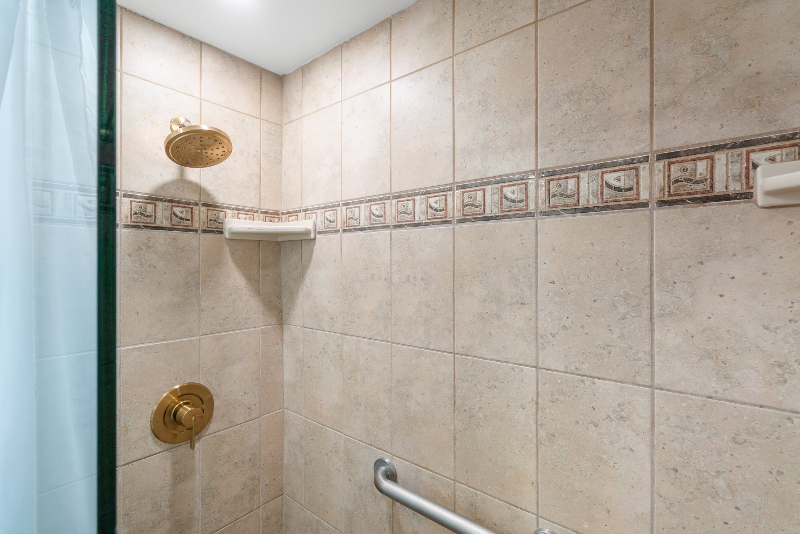 Condo in Kihei · ★4.93 · 2 bedrooms · 3 beds · 1 shared bath - Image 15