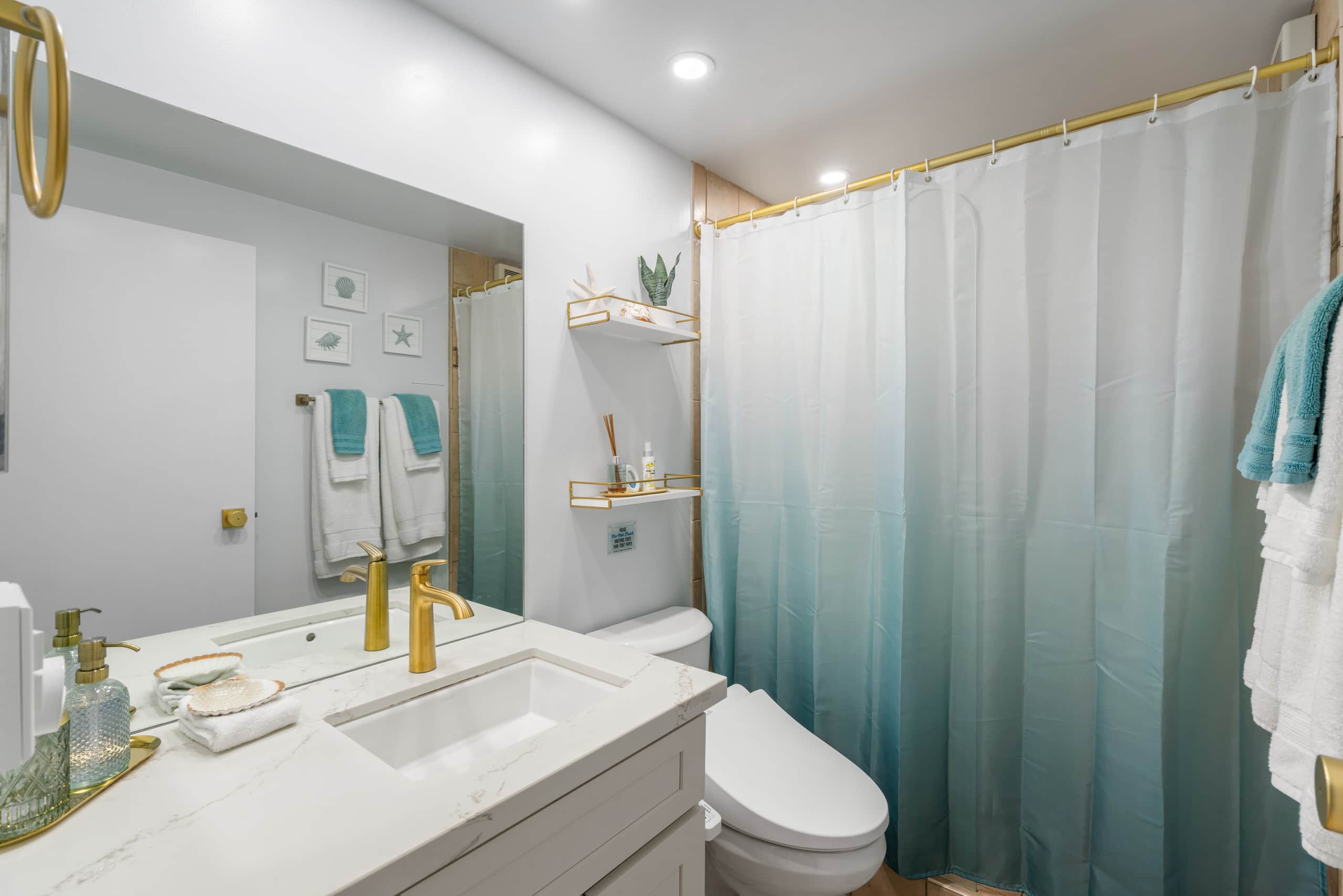 Condo in Kihei · ★4.93 · 2 bedrooms · 3 beds · 1 shared bath - Image 14