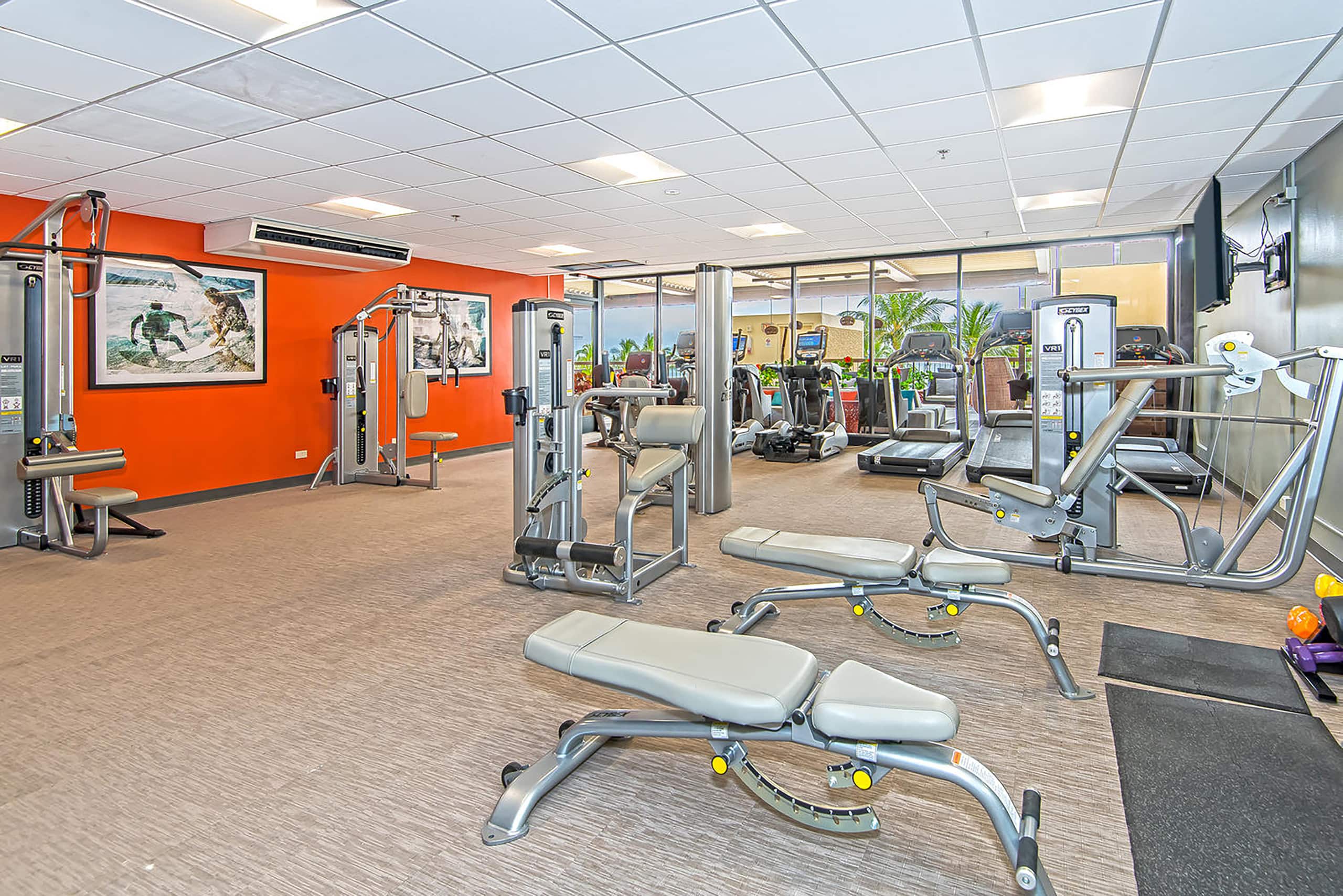 Condo in Honolulu · ★4.9 · 2 bedrooms · 4 beds · 2 private baths - Image 19