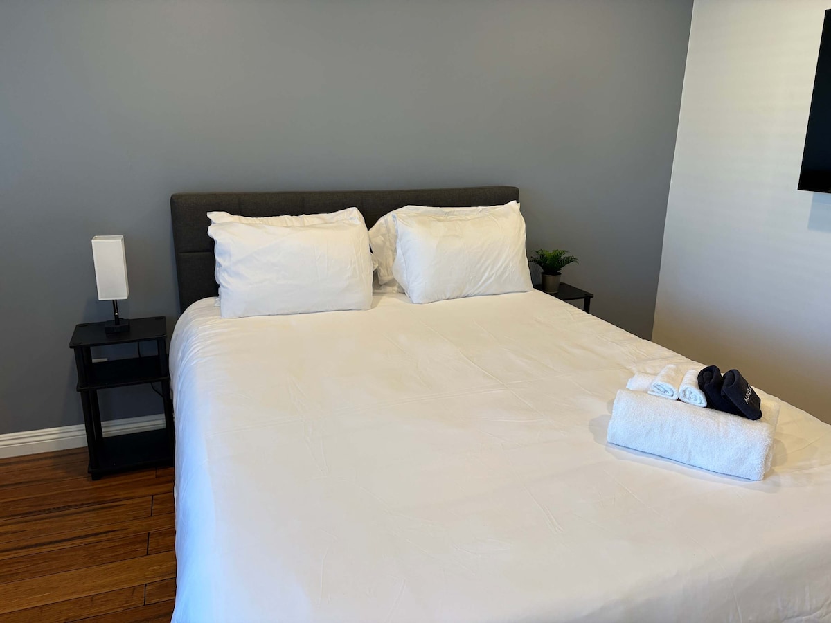 1 cama tamaño queen